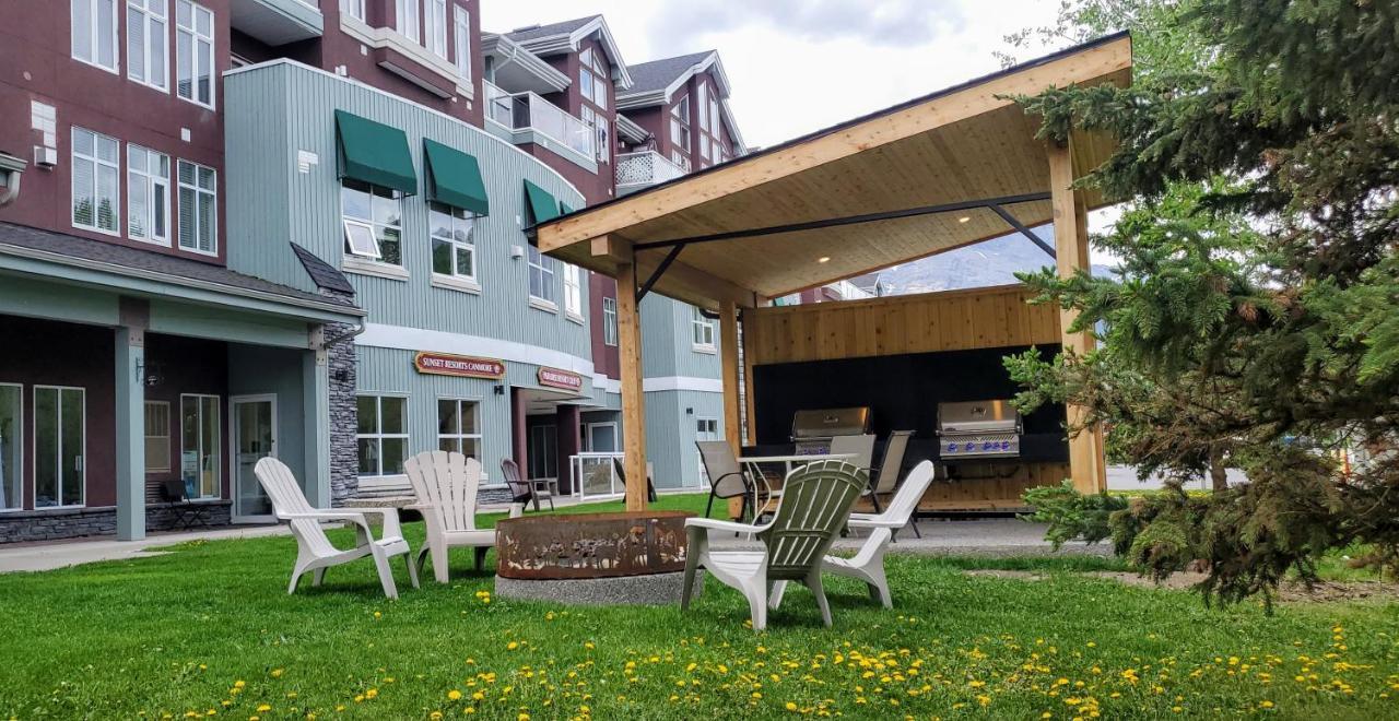 Sunset Resorts Canmore And Spa Bagian luar foto