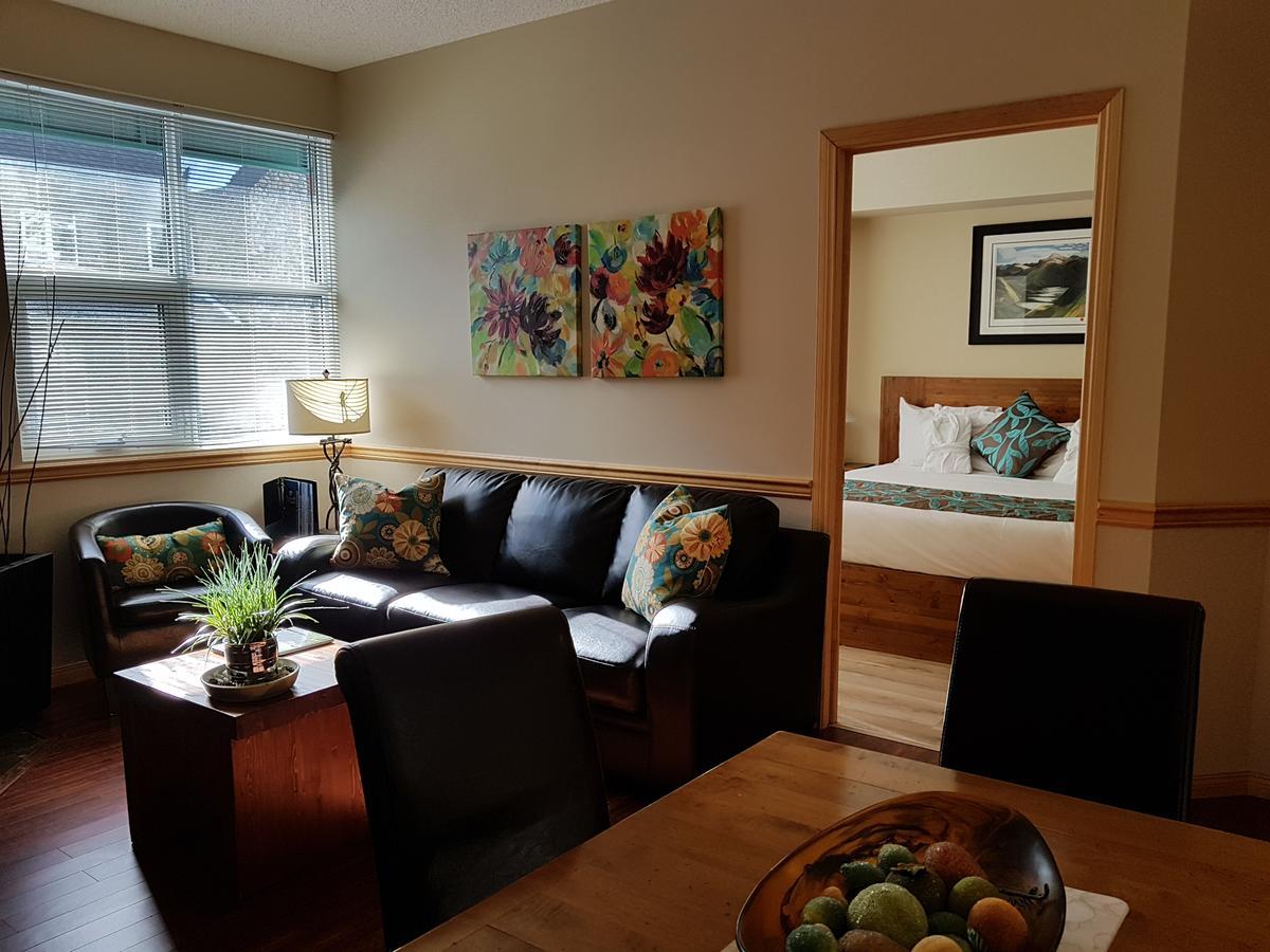 Sunset Resorts Canmore And Spa Bagian luar foto