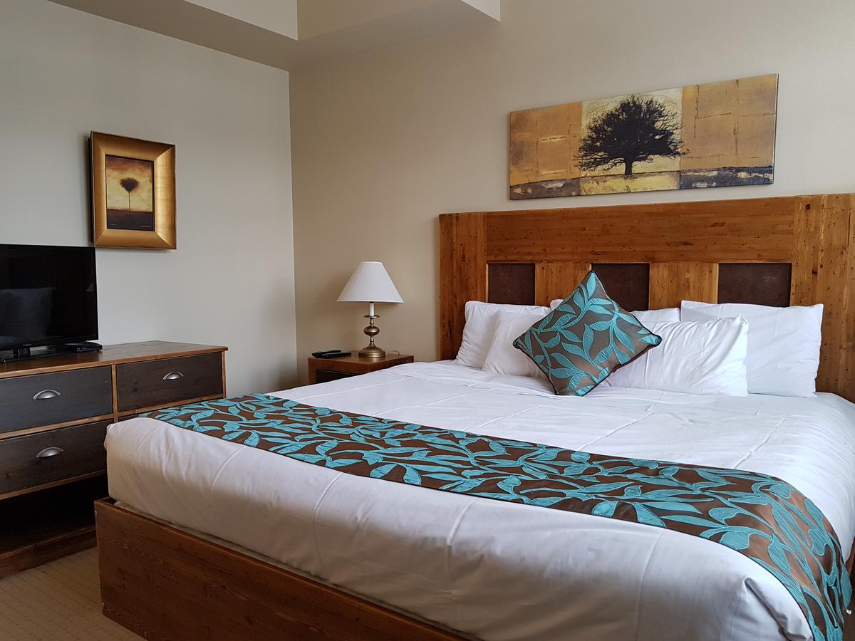 Sunset Resorts Canmore And Spa Bagian luar foto